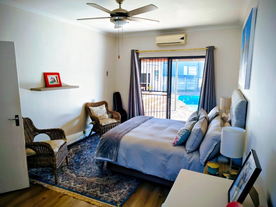 5 Bedroom Property for Sale in Paarl North Western Cape